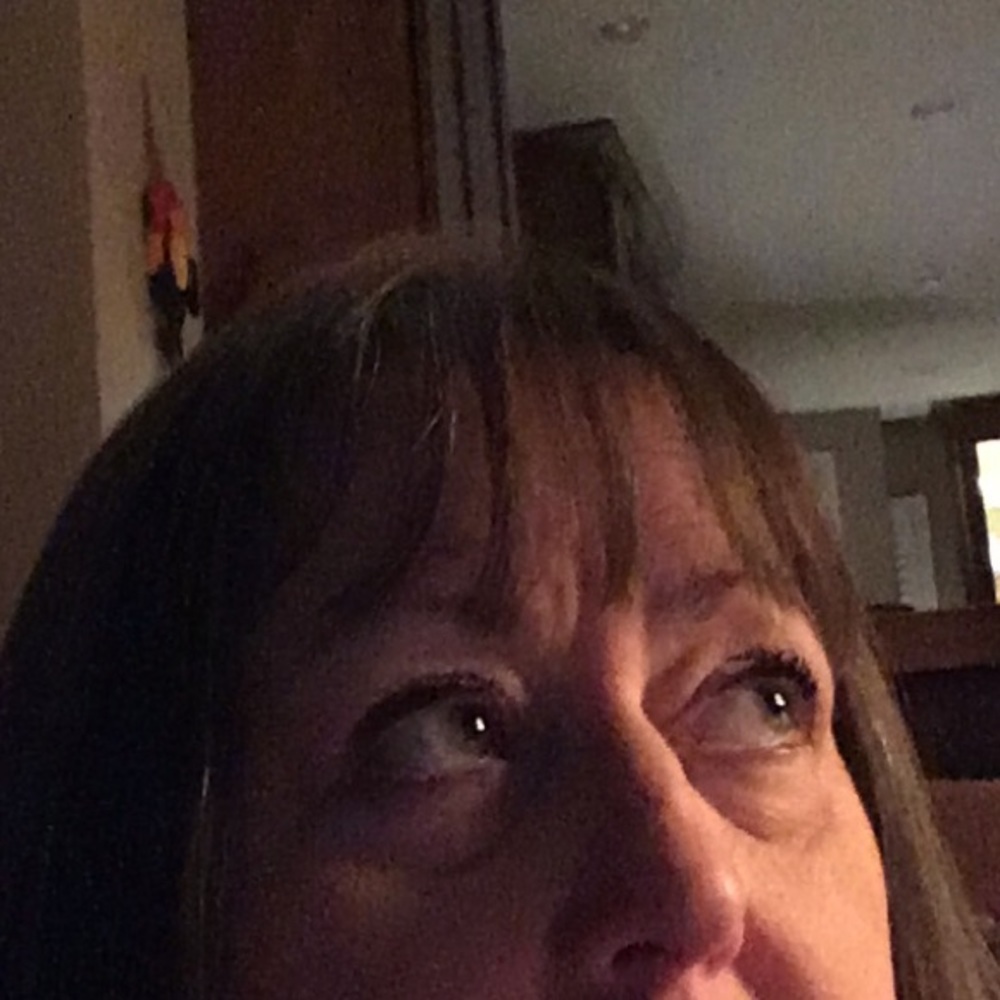 Meet your Posher, Carolyn